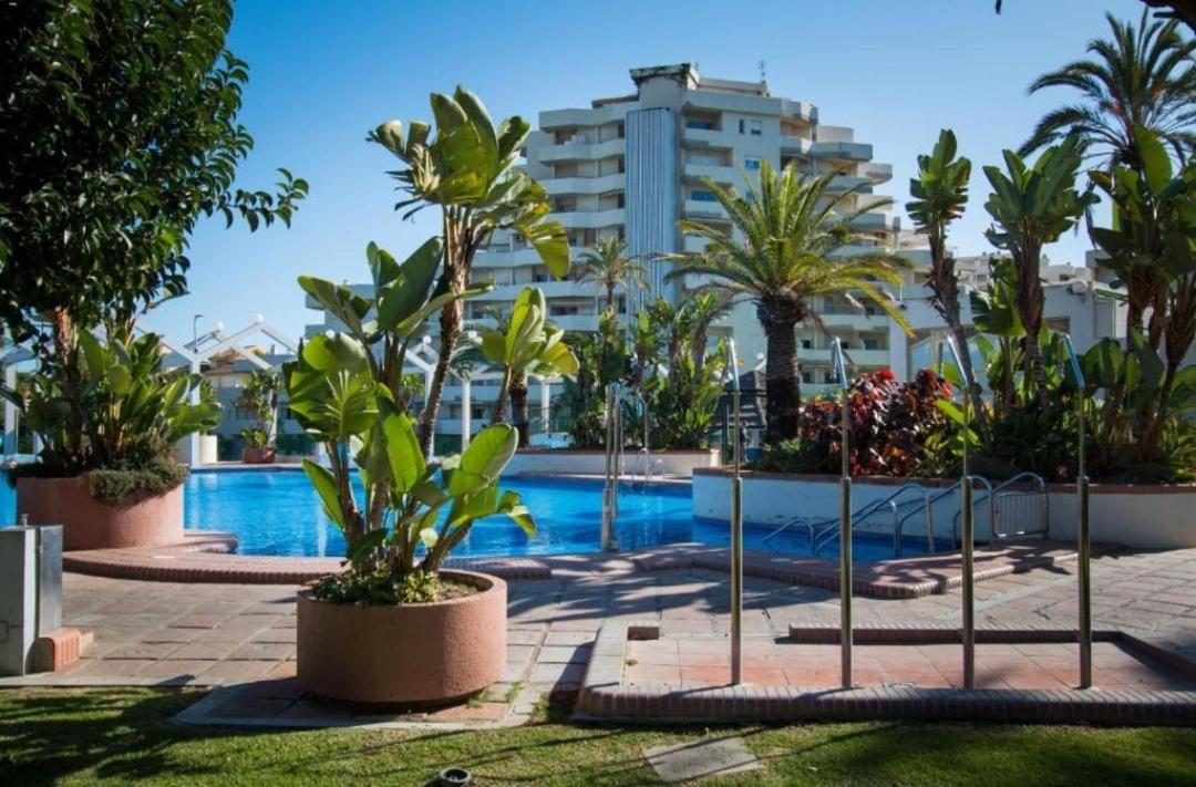 Benalbeach Estudio Premium Benalmádena Exterior photo
